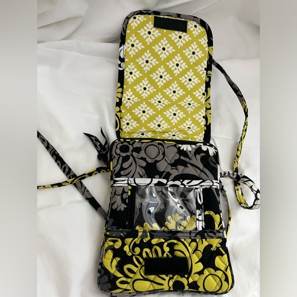 Vera Bradley Green & Black Crossbody Purse - Picture 3 of 5
